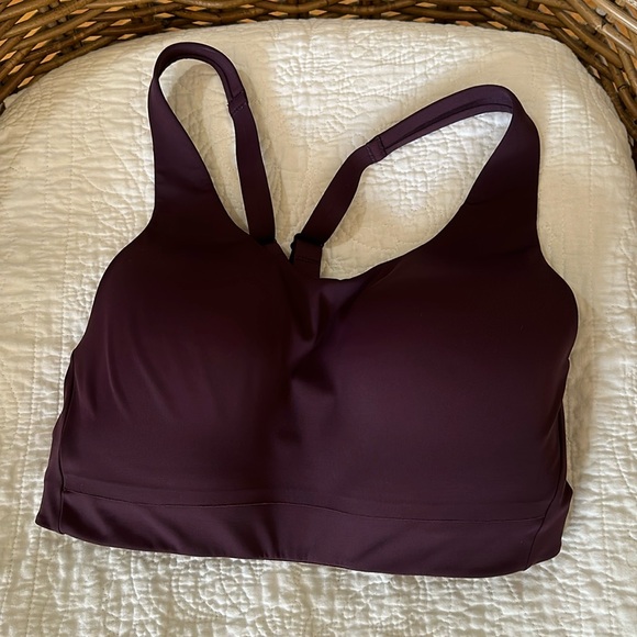 Athleta Other - Althleta sports bra 32DD